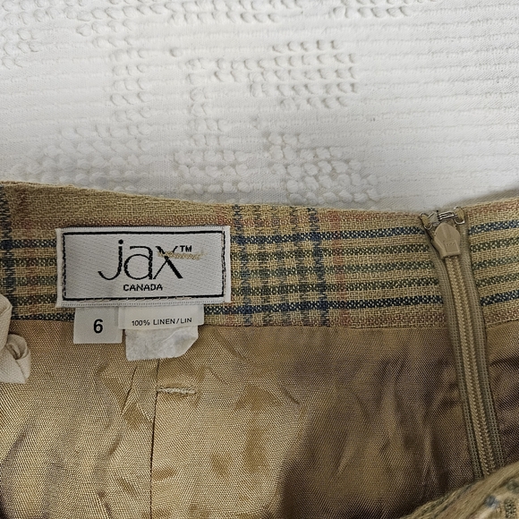 Jax Linen Plaid Skirt - Picture 9 of 10